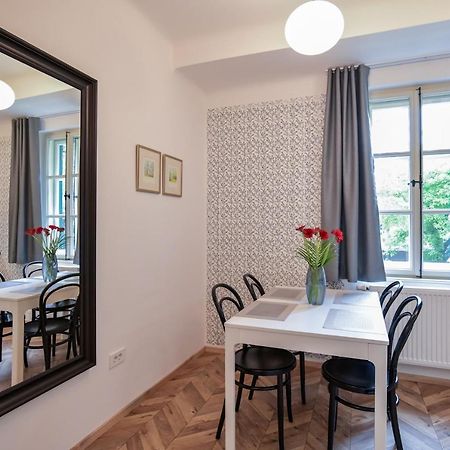 Vila Selena Apartman Ljubljana Kültér fotó